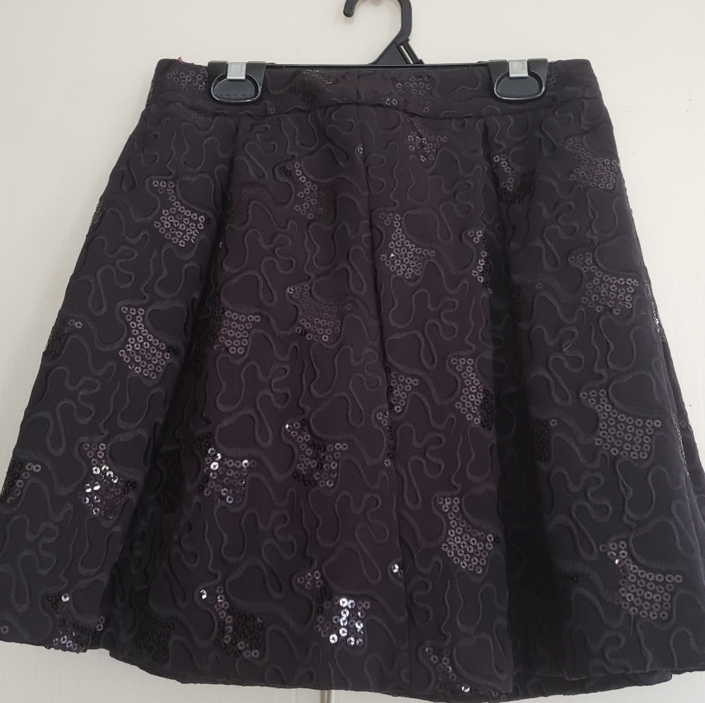 🌟 Host Pick 🌟 Betsey Johnson/ sequence skirt - Picture 3 of 9